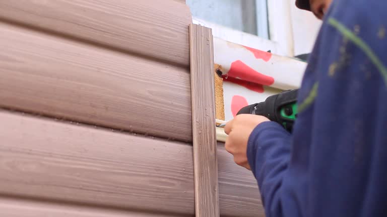 Best Wood Siding Installation  in Saluda, SC